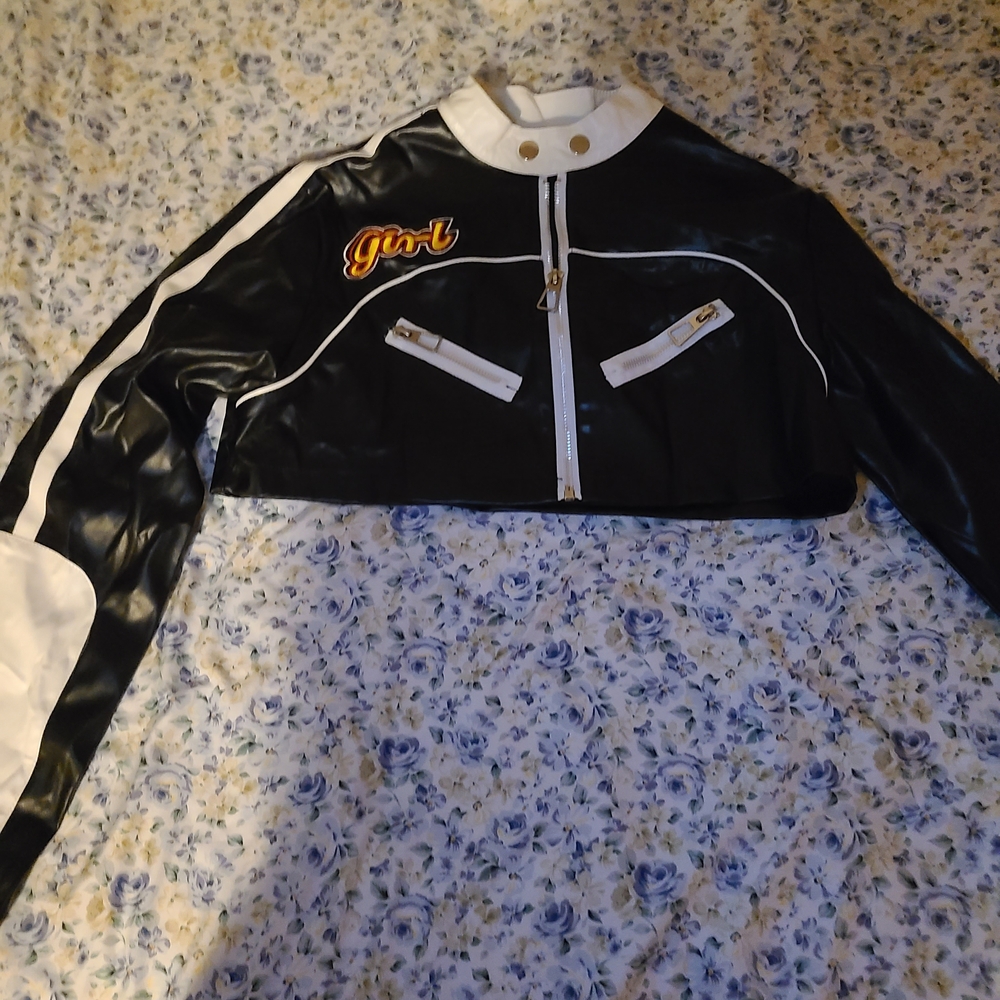 Black and White Cropped Women's Jacket